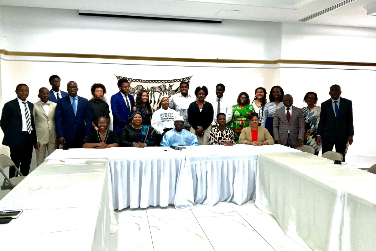 L’Ambassadeur Touré présente la Côte d'Ivoire à des étudiants de divers universités américaines