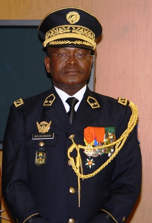 Cérémonie d’arrosage des galons du Général de Brigade  Yao Adjoumani , Attaché de Defense  à l’Ambassade de Côte d’Ivoire 