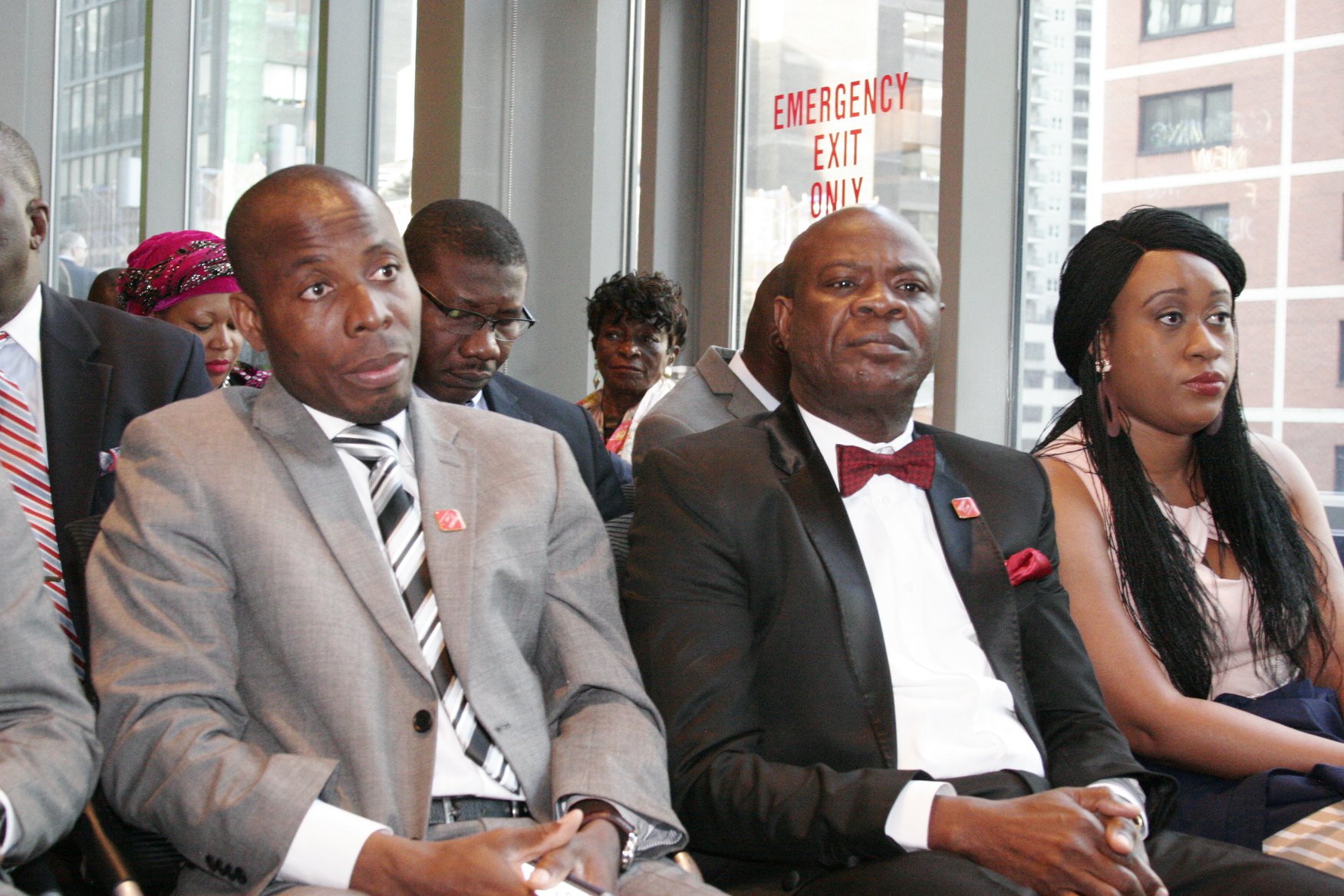 New York : 15  ans  de l’Intelligent d’Abidjan ça se fête en grand au Times squares n'est-ce pas? 